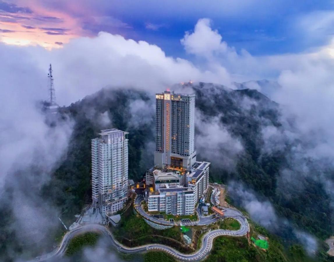 Hilltop Cloud View Genting Luxury Suite Genting Highlands Eksteriør bilde